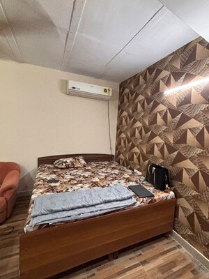 Bedroom in 1 RK Independent House at SS 100, Sector 49 – for Rent