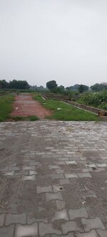 100 Sq.Yd. Plot in Gwalior Road