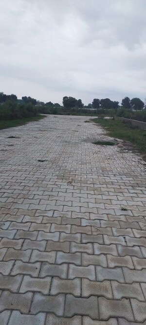  Plot – Exterior View View at Gwalior Road - for Sale
