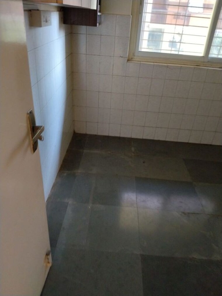 Bathroom, santacruz west 3 Bedroom 1500 Sq.Ft. Apartment In Santacruz West Mumbai 10681515