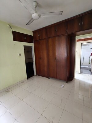 Room in 2 BHK Apartment at Prajapati Tulip, Vashi Sector 28 – for Rent