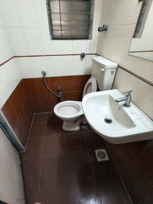 Bathroom in 2 BHK Apartment at Prajapati Tulip, Vashi Sector 28 – for Rent