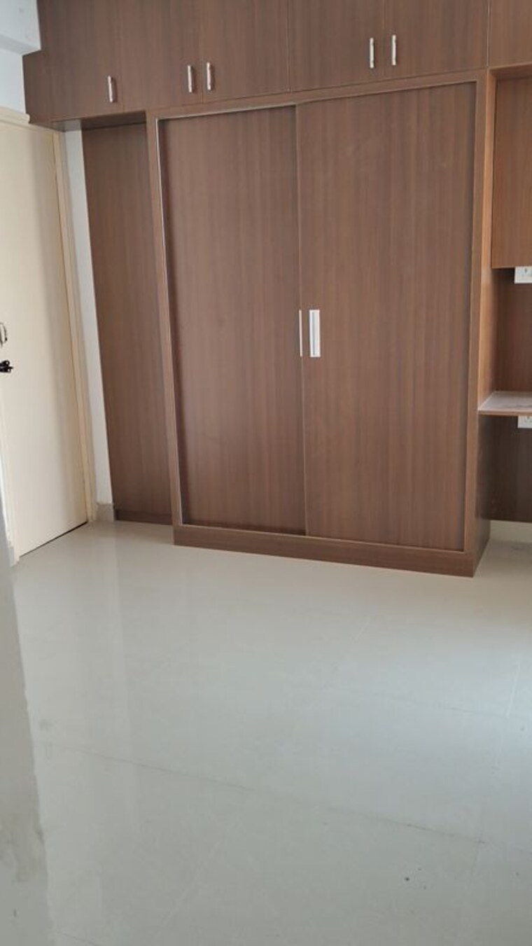 Room, landmark-the-homes-81 2 Bedroom 665 Sq.Ft. Apartment In Sector 81 Gurgaon 10677922