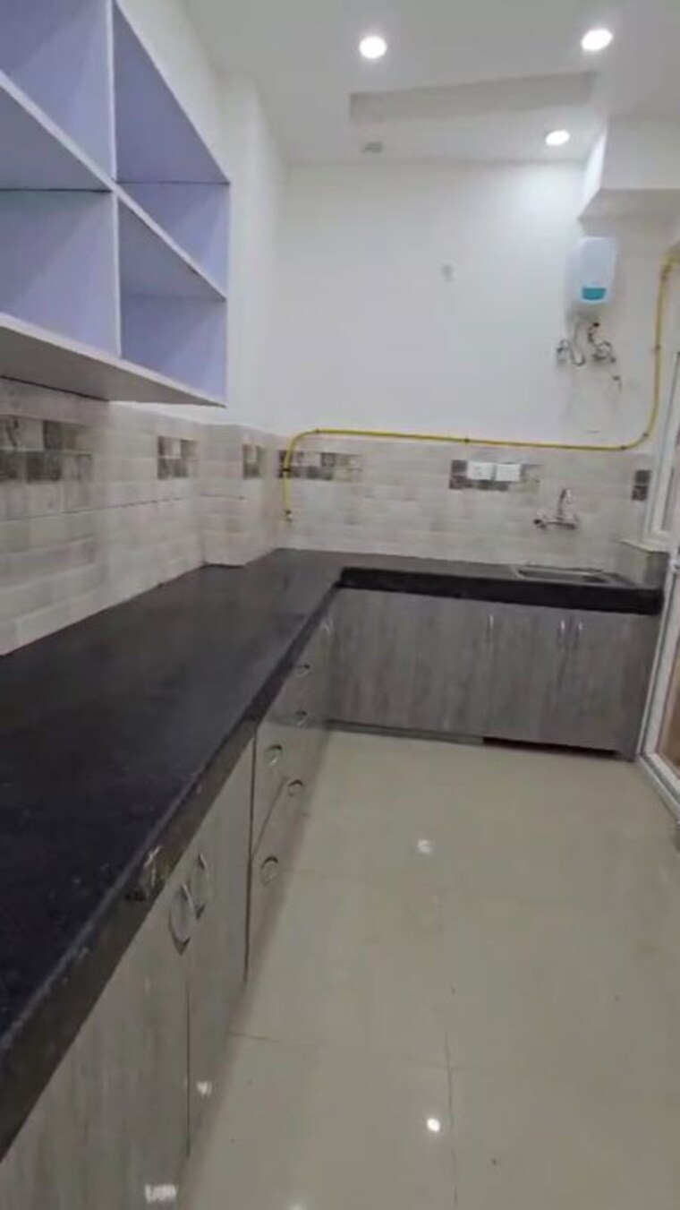 Kitchen, ratan-pearls 2.5 Bedroom 1189 Sq.Ft. Apartment In Sector 16 Greater Noida Greater Noida 10681575