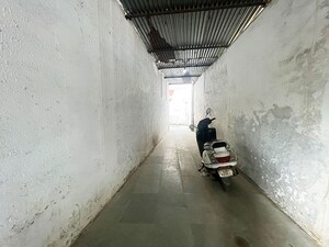 Building Lobby in  Showroom at Sabarmati – for Sale