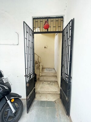 Staircase in  Showroom at Sabarmati – for Sale