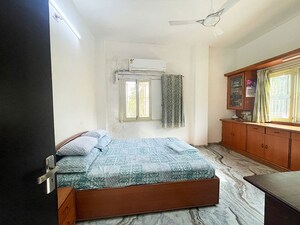 Bedroom in  Showroom at Sabarmati – for Sale