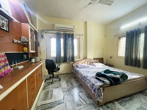 Bedroom in  Showroom at Sabarmati – for Sale