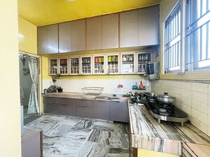 Kitchen in  Showroom at Sabarmati – for Sale