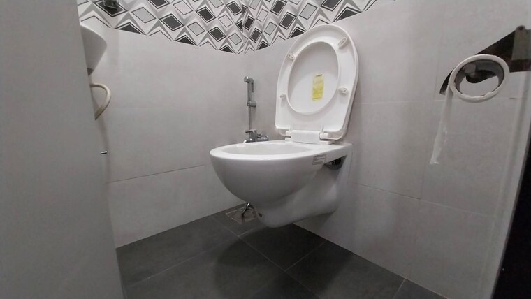 Bathroom, race course road Commercial Office Space 1050 Sq.Ft. In Race Course Road Indore 10681606