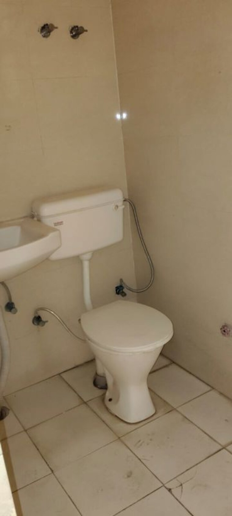Bathroom, op-floridaa 2 Bedroom 473 Sq.Ft. Apartment In Sector 82 Faridabad 10681607