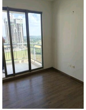 Room in 3 BHK Apartment at Godrej Frontier, Sector 80 – for Sale