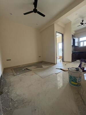 Team Area in 2 BHK Builder Floor at Palam Vihar – for Rent