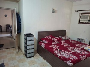 Bedroom in 4 BHK Apartment at Omaxe Heights, Sector 86 – for Rent