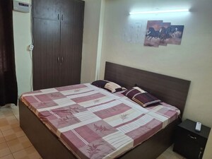 Bedroom in 4 BHK Apartment at Omaxe Heights, Sector 86 – for Rent