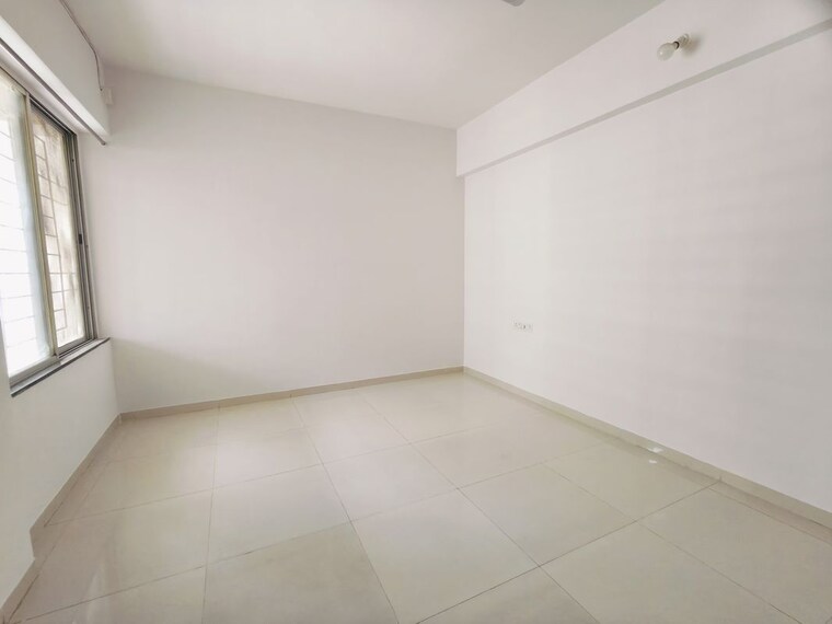 Room, 38-park-majestique 3 Bedroom 13000 Sq.Ft. Apartment In Undri Pune 10681626