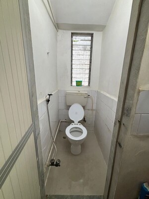 Bathroom in 1.5 BHK Apartment at Nagnath CHS, Andheri West – for Rent