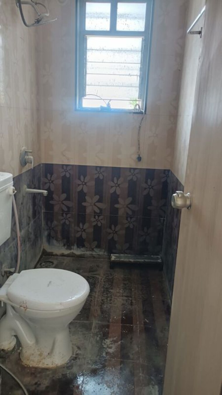 Bathroom, shiv-parvati-the-orchard 2 Bedroom 1000 Sq.Ft. Apartment In Hadapsar Pune 10681636