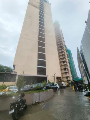 2 BHK Apartment – Exterior View View at Avant Hillway, Goregaon East - for Rent