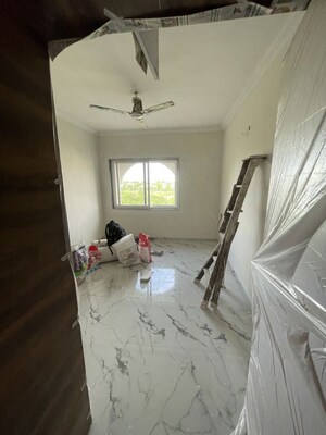 Bedroom in 2 BHK Apartment at Silver Oak, Kalyani Nagar – for Rent