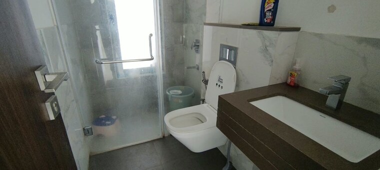 Bathroom, piramal-revanta 1 Bedroom 474 Sq.Ft. Apartment In Mulund West Mumbai 10681659