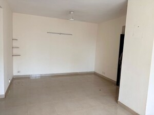 Room in 4 BHK Apartment at Elite Golf Green, Sector 79 – for Rent