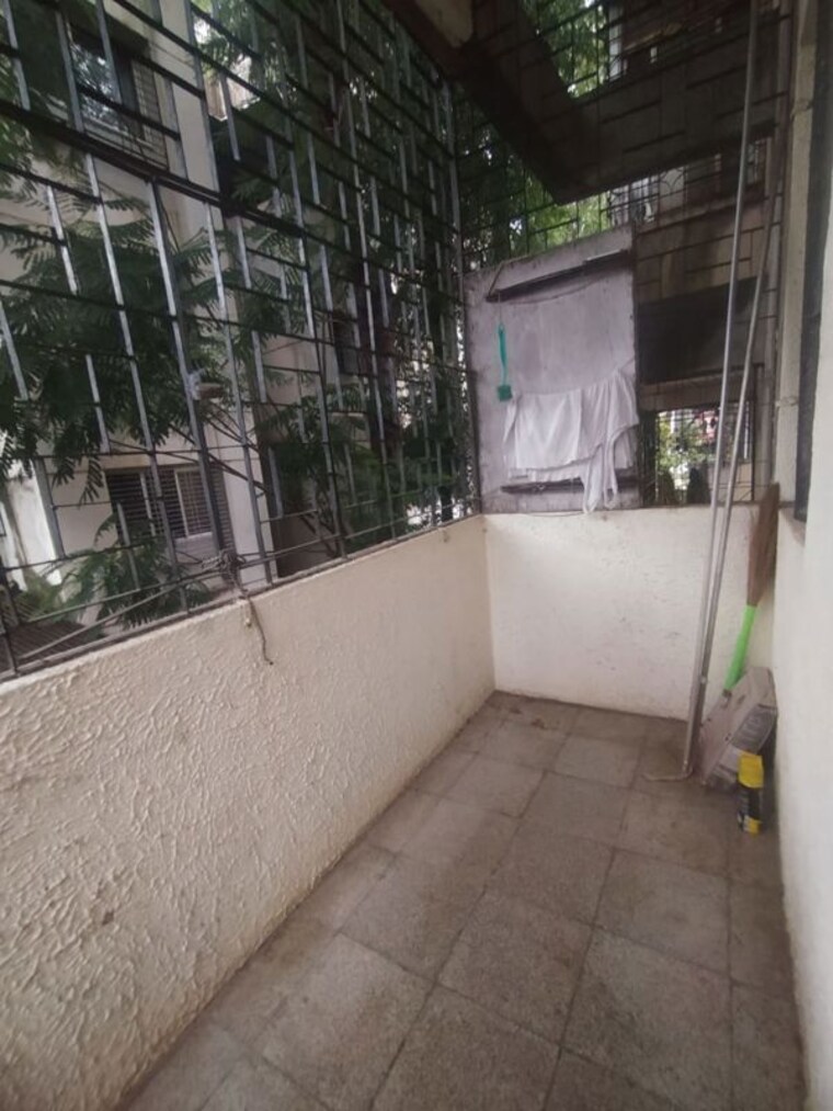 Balcony, kothrud 1 Bedroom 567 Sq.Ft. Apartment In Kothrud Pune 10681684