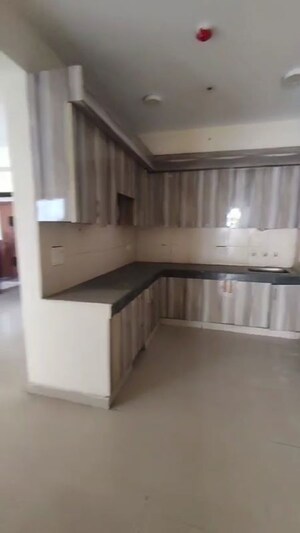 Kitchen in 2.5 BHK Apartment at Panchsheel Greens, Sector 16 Greater Noida – for Sale