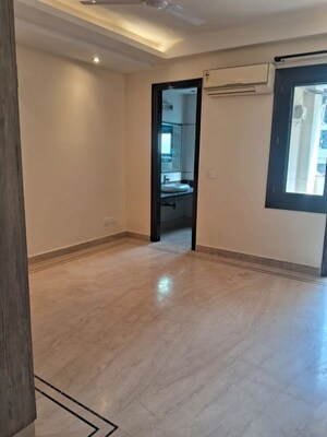 2 BHK Builder Floor For Rent in Jungpura Extension