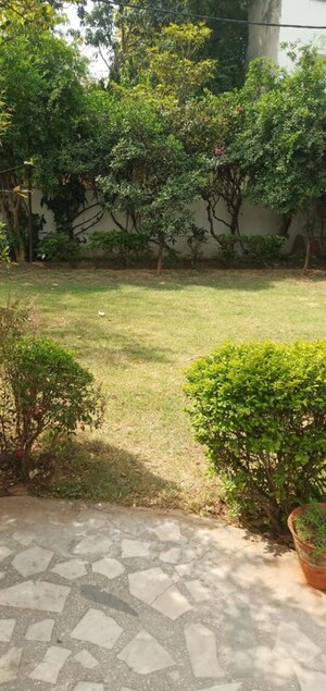 2 BHK Independent House – Garden View at Sainik Farm - for Sale