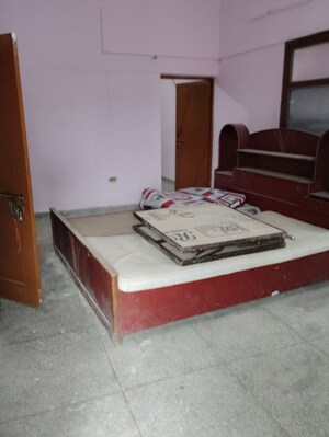 Bedroom in 2 BHK Villa at Saapsa Kalp City Phase II, Kanpur Road – for Rent