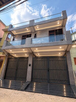 3.5 BHK Independent House For Sale in Kishori Dham, Laxman Vihar