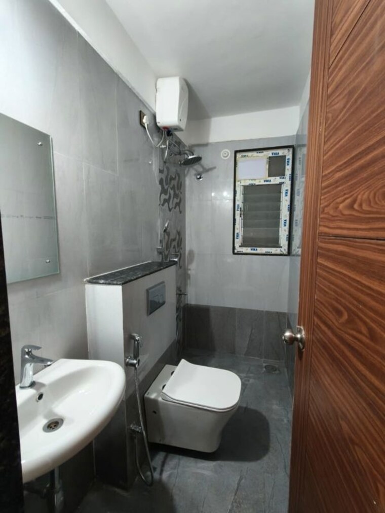 Bathroom, karve-putala 1 Bedroom 610 Sq.Ft. Apartment In Kothrud Pune 10681738