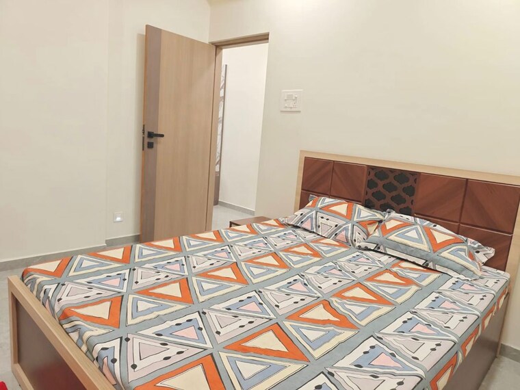 Bedroom, shivalaya-someshwar-enclave 3 Bedroom 1750 Sq.Ft. Apartment In Wathoda Nagpur 10681703