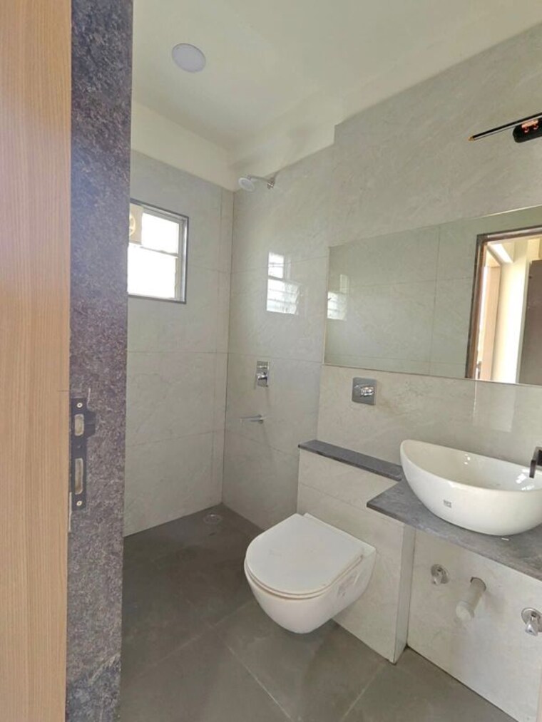 Bathroom, shivalaya-someshwar-enclave 3 Bedroom 1750 Sq.Ft. Apartment In Wathoda Nagpur 10681703