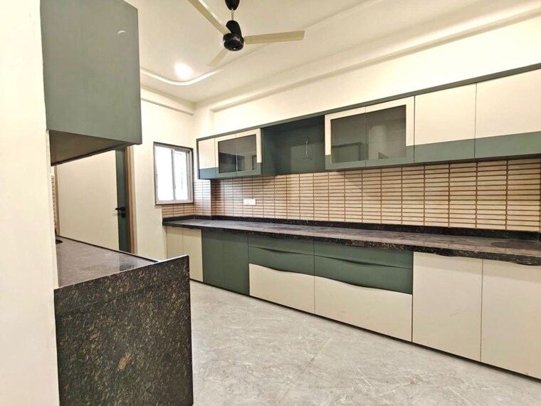 Kitchen, shivalaya-someshwar-enclave 3 Bedroom 1750 Sq.Ft. Apartment In Wathoda Nagpur 10681703