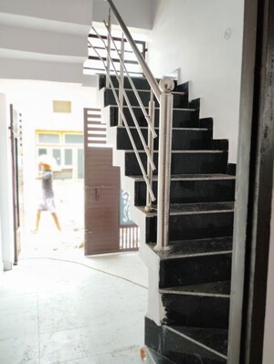 2 BHK Villa For Rent in Nandini Apartments Vikas Nagar, Vikas Nagar