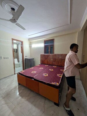1 RK Apartment For Rent in Saket