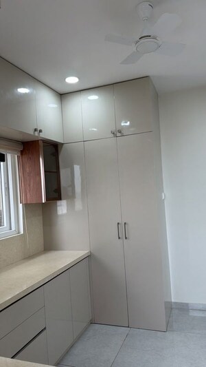 Room in 3 BHK Apartment at EIPL Corner Stone, Gandipet – for Rent