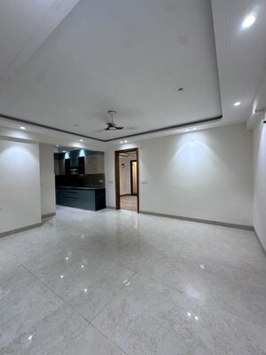Room in 2 BHK Builder Floor at Gwal Pahari – for Sale