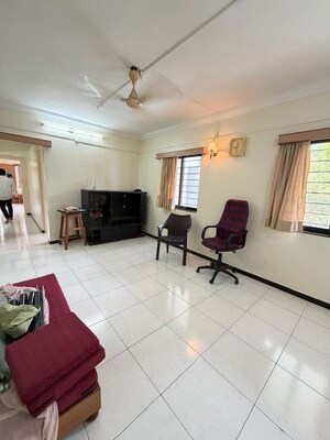 Team Area in 1 BHK Apartment at Vanaz Corner, Kothrud – for Rent