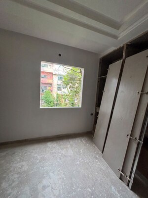 Room in 3 BHK Builder Floor at Rohini Sector 15 – for Rent