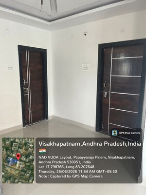 Furnished Amenities in 3 BHK Apartment at Sujatha Nagar – for Sale