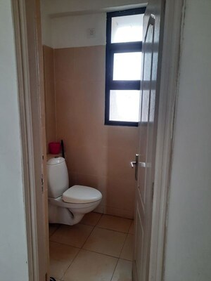 Room in 2.5 BHK Penthouse at Eldeco Mystic Green Phase II, Omicron I Greater Noida – for Sale