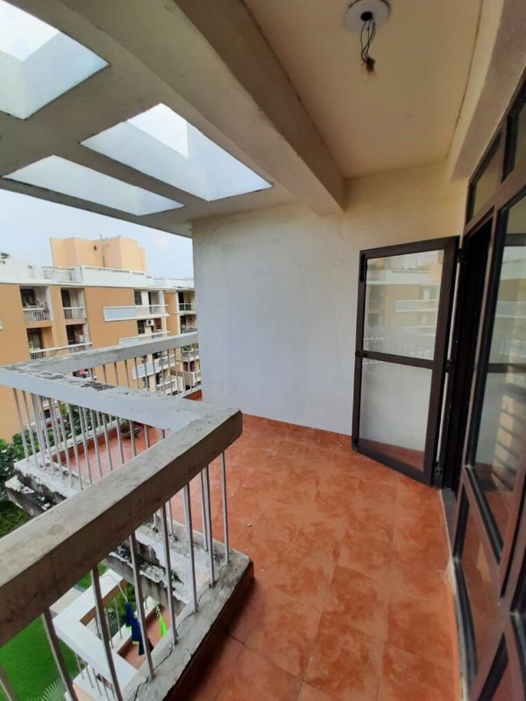 Kitchen, eldeco-mystic-green-phase-ii 2.5 Bedroom 1475 Sq.Ft. Penthouse In Omicron I Greater Noida Greater Noida 10681724