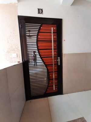 Staircase in 2.5 BHK Penthouse at Eldeco Mystic Green Phase II, Omicron I Greater Noida – for Sale