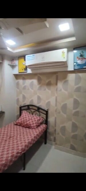 Bedroom in 1 BHK Apartment at MHADA Century Mill, Lower Parel – for Rent
