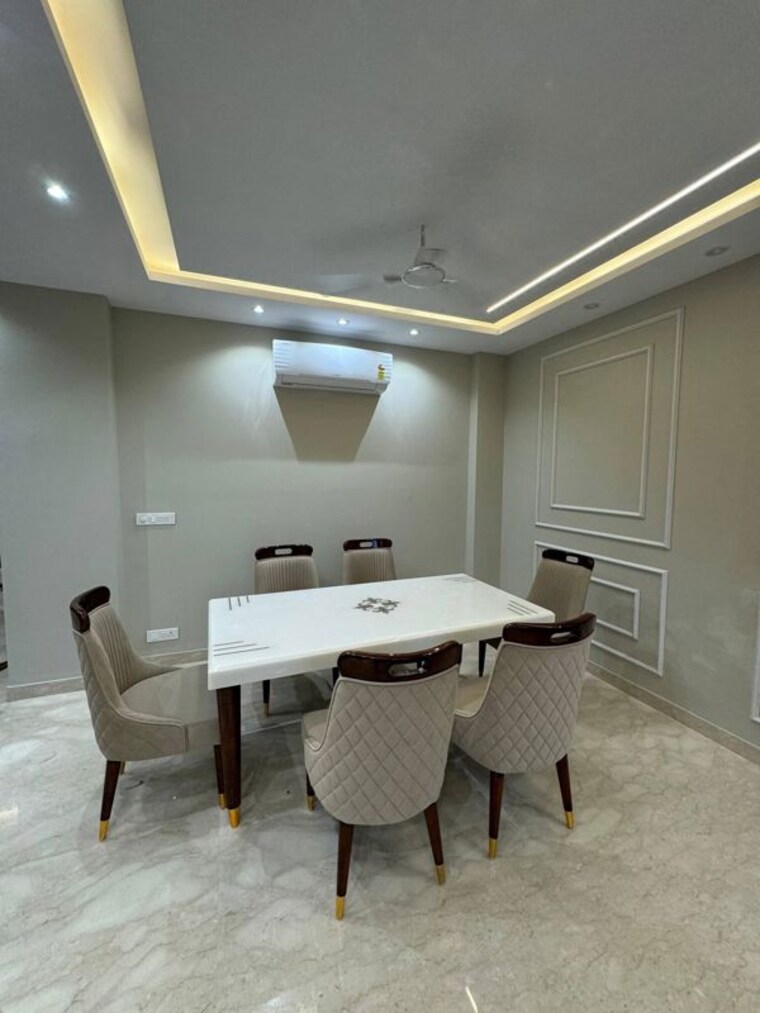 Team Area, aradhya-homes 4 Bedroom 2200 Sq.Ft. Apartment In Sector 67a Gurgaon 10681865