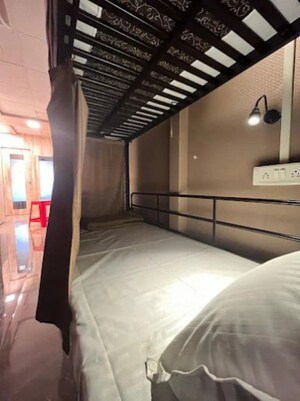 Bedroom in  Pg at Vikhroli West – for Rent
