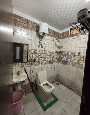 Bathroom in 4 BHK Independent House at RWA Apartments Sector 26, Sector 26 – for Sale
